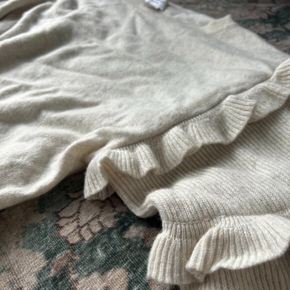 Club Monaco Cream Cashmere Sweater - Picture 6 of 7